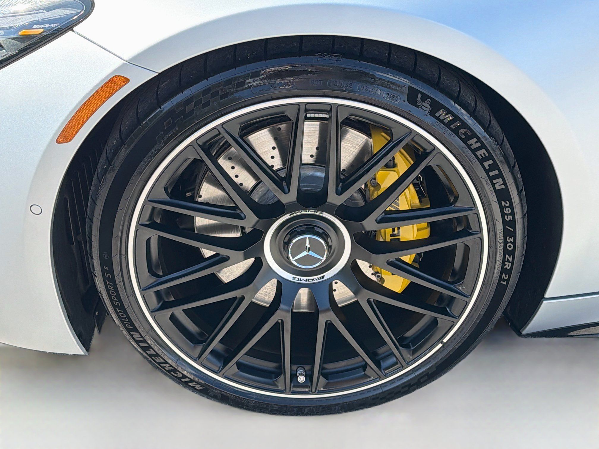 Used 2025 Mercedes-Benz AMG GT 63 image 42