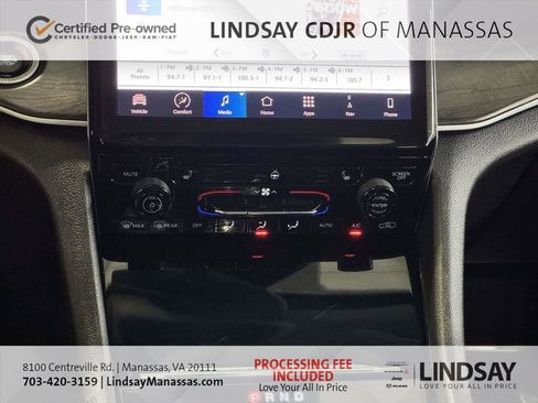 Used 2022 Jeep Grand Cherokee Limited AWD/4WD image 27