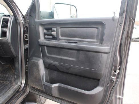 Used 2017 RAM 2500 Tradesman w/ Snow Chief Group image 21