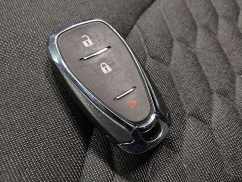Used 2020 Chevrolet Equinox LT FWD image 32