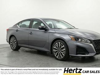 Used 2025 Nissan Altima 2.5 SV video 1