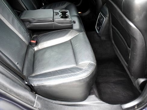 Used 2017 Dodge Charger R/T w/ Premium Group image 22