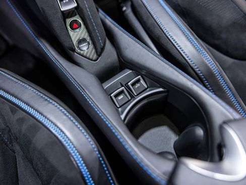 Used 2020 McLaren 720S Performance image 47