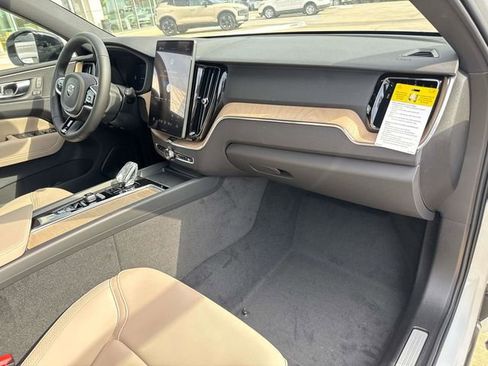 New 2026 Volvo XC60 B5 Plus w/ Protection Package Premier AWD/4WD image 17
