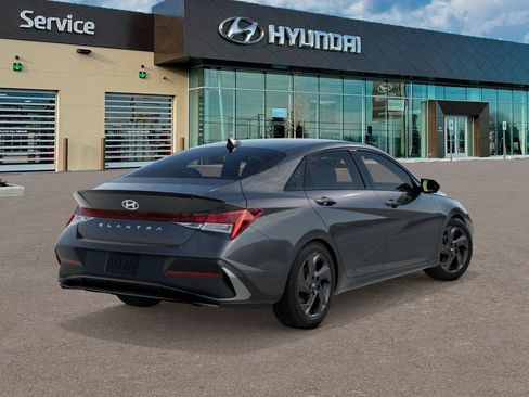 New 2026 Hyundai Elantra Sport FWD image 4