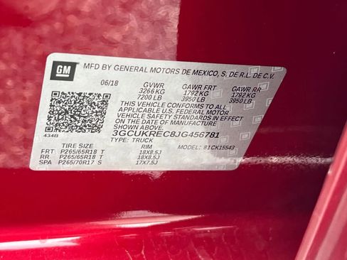 Used 2018 Chevrolet Silverado 1500 LT w/ All Star Edition image 28