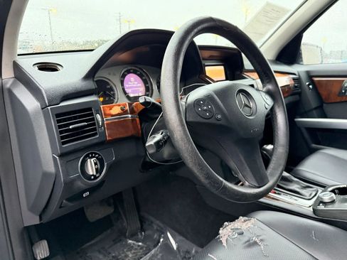 Used 2010 Mercedes-Benz GLK 350 2WD image 11