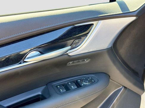 New 2025 Cadillac XT5 Premium Luxury w/ Technology Package image 18