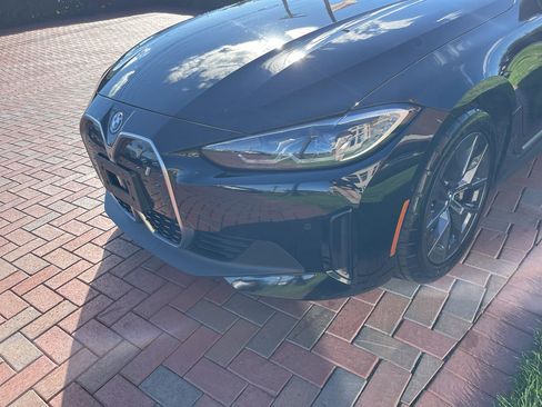 Used 2024 BMW i4 xDrive40i image 2