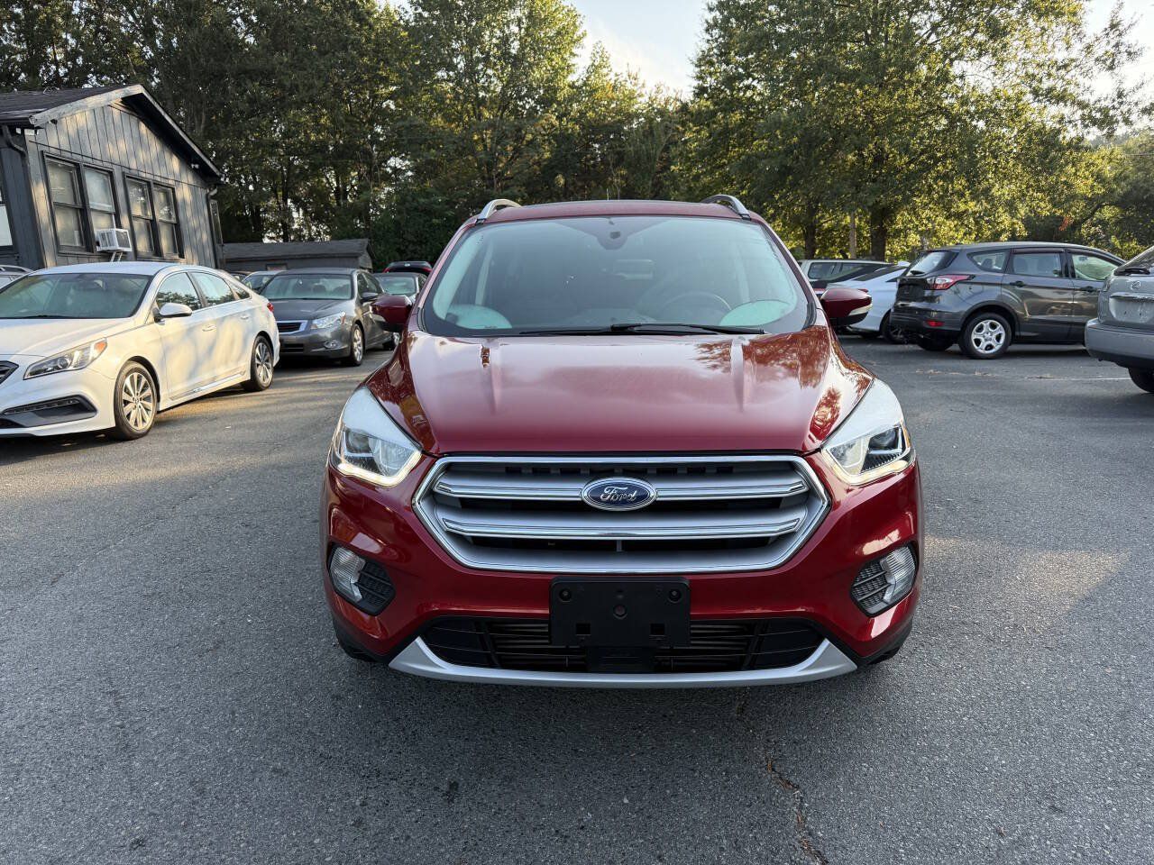 Used 2017 Ford Escape Titanium AWD/4WD image 3