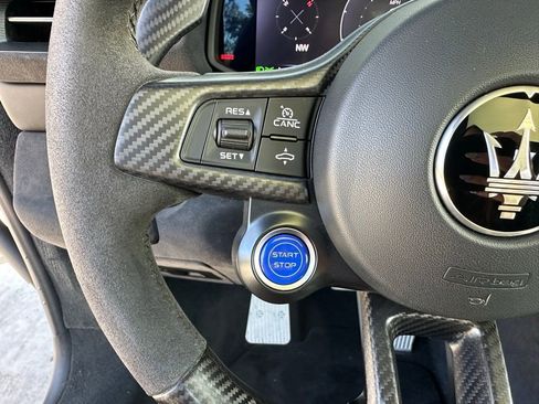 Used 2023 Maserati MC20 Spyder image 20