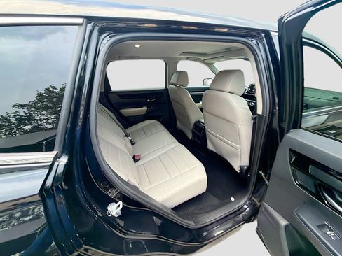 Used 2023 Honda CR-V EX-L image 25