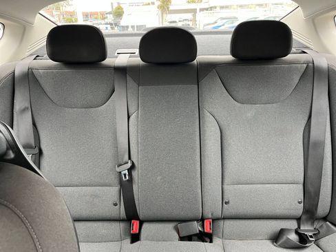 Used 2025 Kia K4 FWD image 39