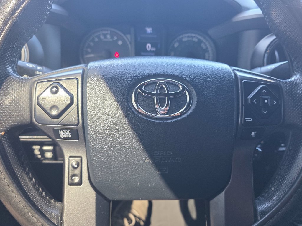 Used 2017 Toyota Tacoma TRD Sport w/ Tow Package RWD image 32
