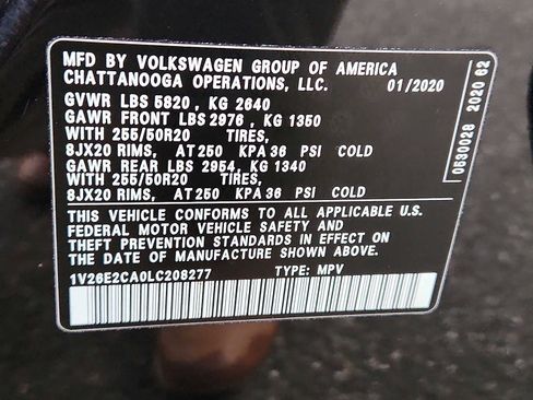 Used 2020 Volkswagen Atlas Cross Sport SE w/ Panoramic Sunroof Package image 27