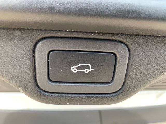 Used 2018 Land Rover Range Rover Supercharged AWD/4WD image 23
