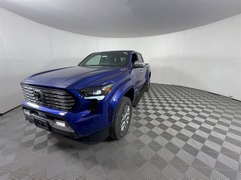 New 2025 Toyota Tacoma Limited image 4