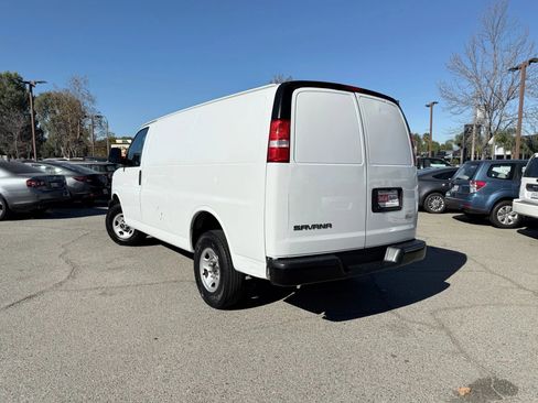Used 2019 GMC Savana 2500 image 5