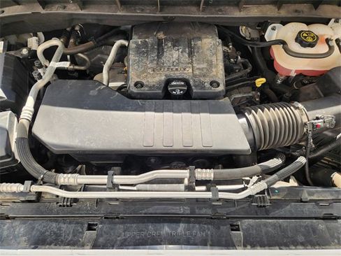 Used 2022 Chevrolet Silverado 1500 Custom image 32