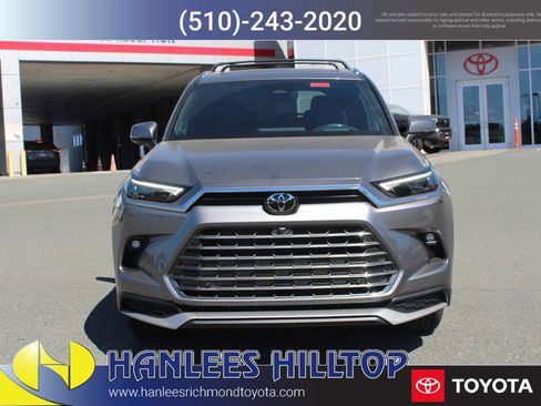 New 2026 Toyota Grand Highlander MAX Platinum image 4