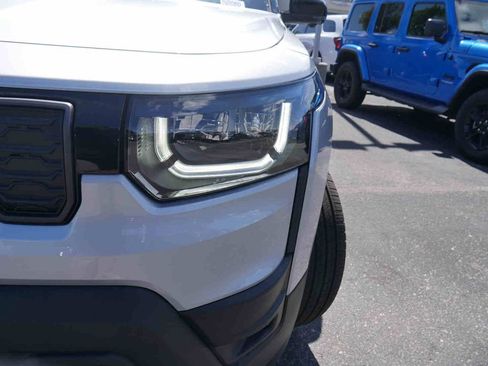New 2026 Jeep Cherokee Overland AWD/4WD image 22