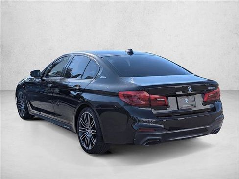 Used 2018 BMW 530e RWD image 7