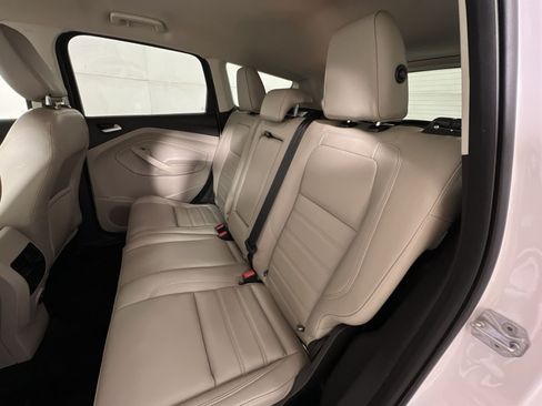 Used 2019 Ford Escape SEL AWD/4WD image 23
