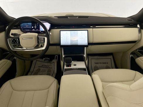 New 2026 Land Rover Range Rover Long Wheelbase SE AWD/4WD image 21
