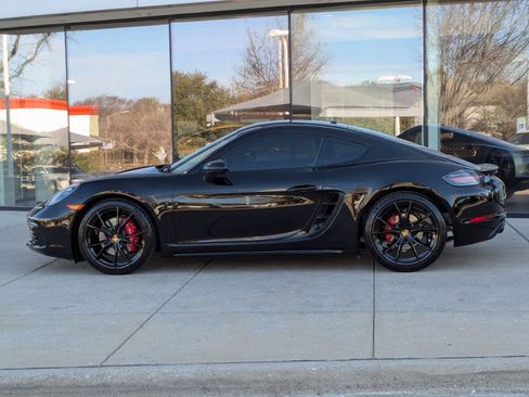 Certified 2025 Porsche 718 Cayman S image 2