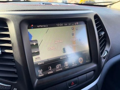 Used 2014 Jeep Cherokee Trailhawk w/ Leather Interior Group image 35