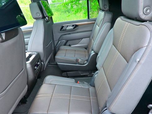 New 2025 Chevrolet Tahoe High Country image 29