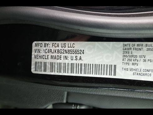 Used 2022 Jeep Grand Cherokee L Limited w/ Black Appearance Package AWD/4WD image 33