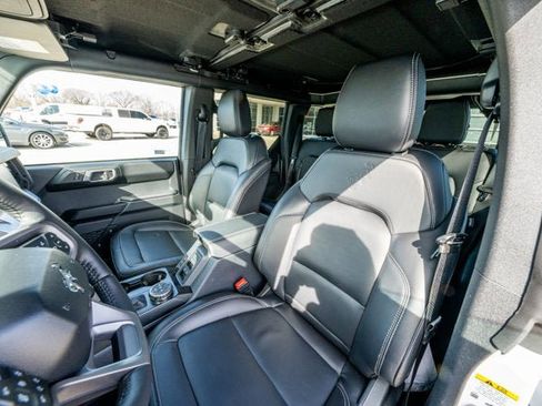 New 2025 Ford Bronco Outer Banks image 31