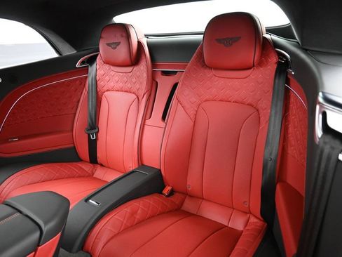 Certified 2023 Bentley Continental GT V8 AWD/4WD image 23