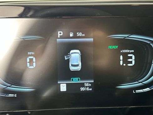 Used 2024 Kia Sportage LX image 18