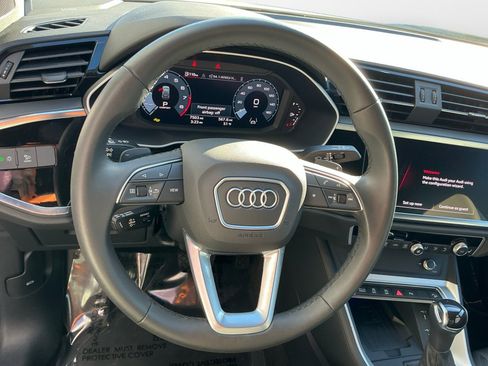 Certified 2025 Audi Q3 2.0T Premium Plus w/ Premium Plus Package image 12