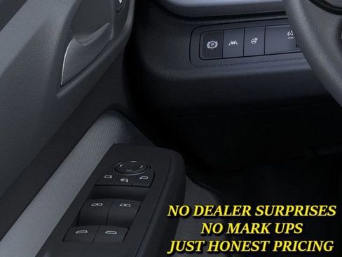 New 2027 Chevrolet Bolt LT w/ Comfort Package FWD image 22