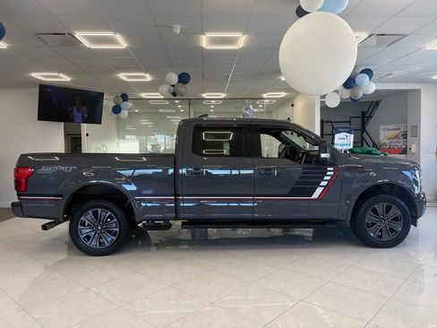 Used 2018 Ford F150 Lariat w/ Equipment Group 502A Luxury image 5