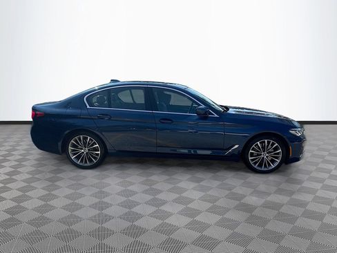 Used 2022 BMW 530i xDrive w/ M Sport Package AWD/4WD image 5