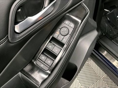 New 2026 Nissan Rogue SV image 30