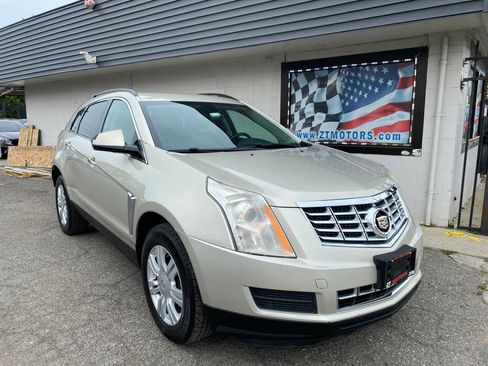 Used 2014 Cadillac SRX FWD image 1