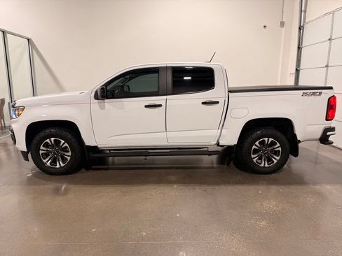 Used 2022 Chevrolet Colorado Z71 AWD/4WD image 8