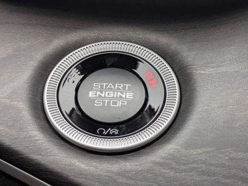 New 2025 Jeep Grand Cherokee L Limited w/ Black Appearance Package image 25