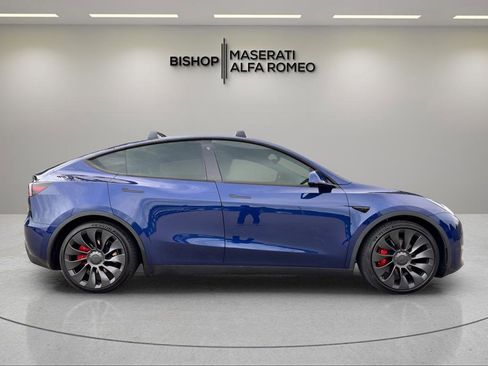 Used 2023 Tesla Model Y Performance AWD/4WD image 7