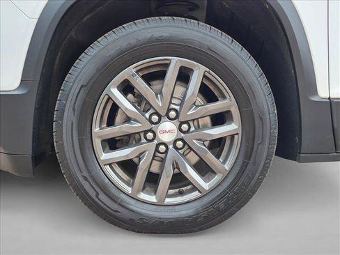 Used 2017 GMC Acadia SLT AWD/4WD image 25