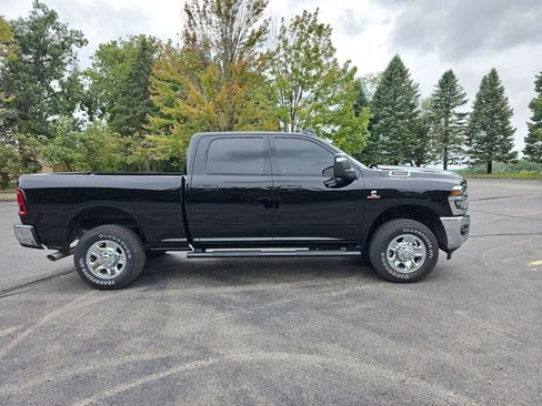 Used 2026 RAM 3500 Tradesman AWD/4WD image 7