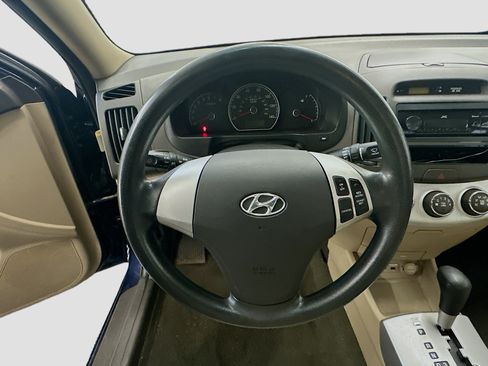 Used 2009 Hyundai Elantra GLS w/ Popular Equipment Pkg 2 FWD image 18