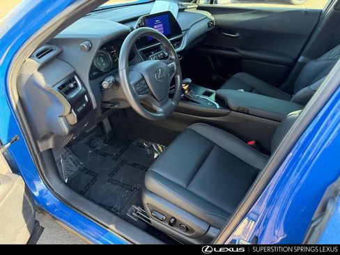 Used 2024 Lexus UX 250h FWD image 12