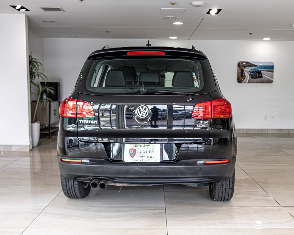 Used 2017 Volkswagen Tiguan S AWD/4WD image 13