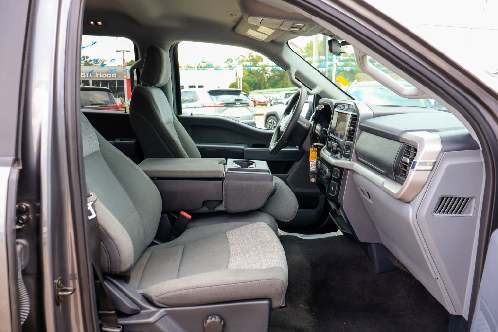 Used 2023 Ford F150 XLT AWD/4WD image 8